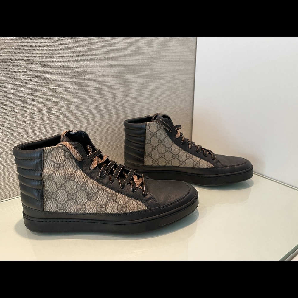 Brand new Gucci GG Supreme sneakers